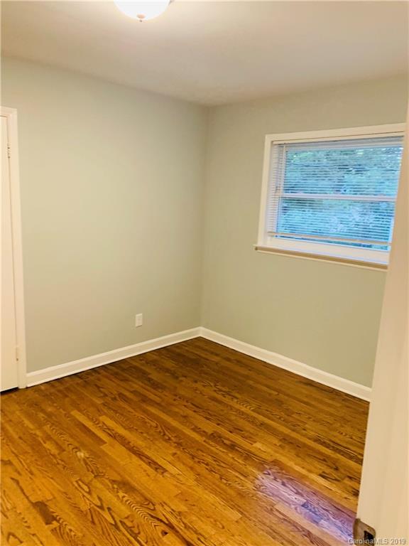 Property image 5 at 4238 Oak Forest Drive, Charlotte, NC 28215