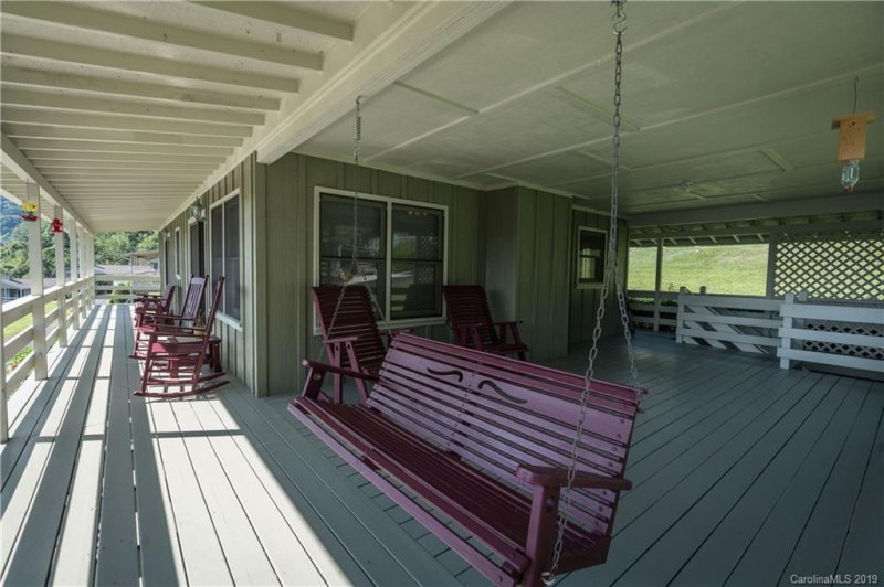 Property image 2 at 10 Onyx Lane, Maggie Valley, NC 28751