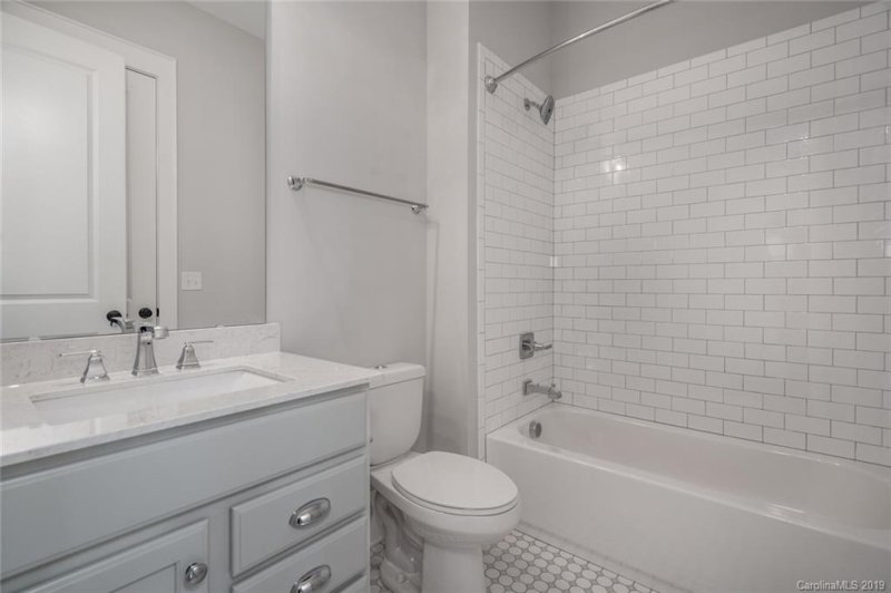 Property image 5 at 800 Patrick Johnston Lane, Davidson, NC 28036