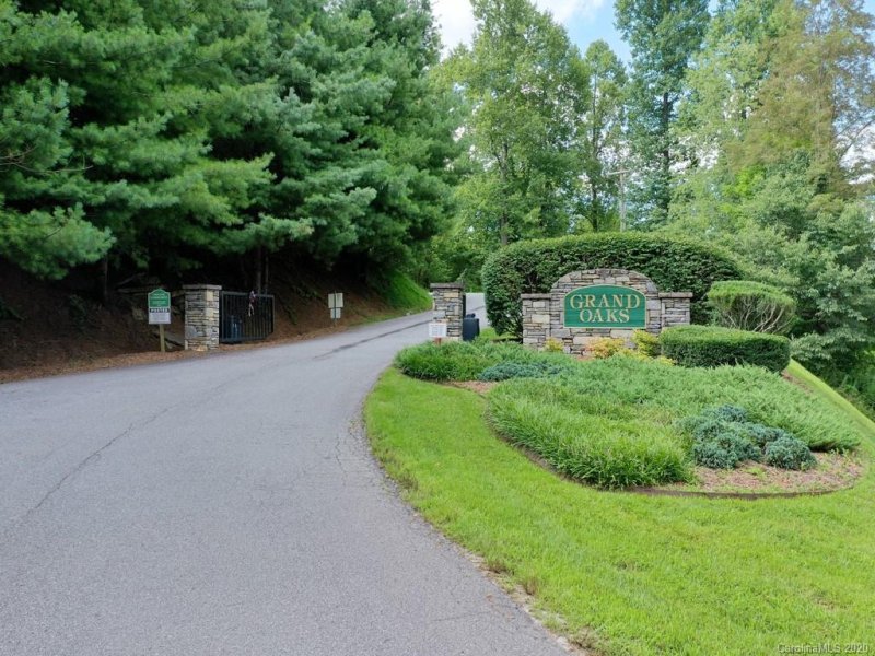 Property image 4 at Lot 27 Grand Oaks Drive, Hendersonville, NC 28792