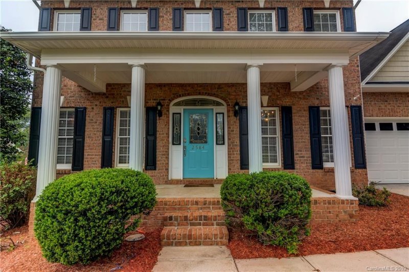 Property image 5 at 2584 Rolling Ridge Drive, Hickory, NC 28602