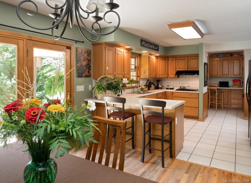 Property image 5 at 287 Walnut Ridge Drive, Clyde, NC 28721