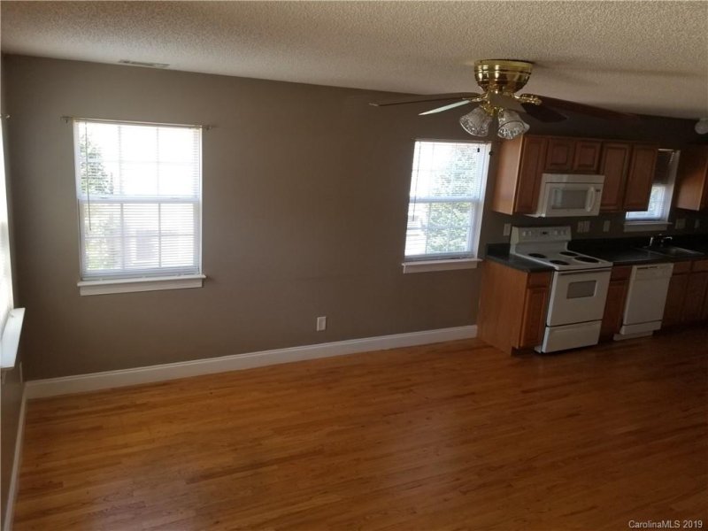 Property image 2 at 136 Turbyfill Road, Mooresville, NC 28117