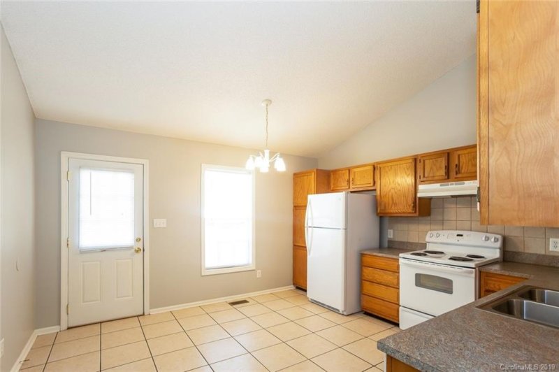 Property image 4 at 1680 Barbara Ann Circle, Kannapolis, NC 28083