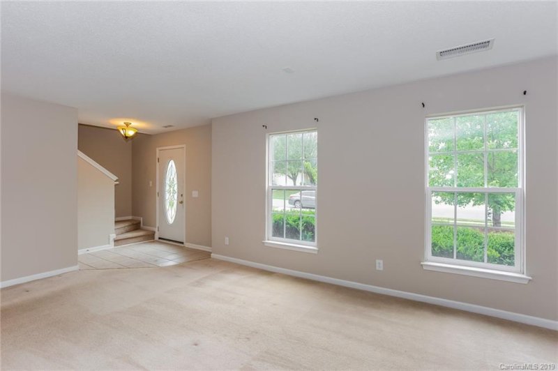 Property image 2 at 9022 Arbor Creek Drive, Charlotte, NC 28269