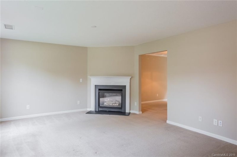 Property image 3 at 9022 Arbor Creek Drive, Charlotte, NC 28269