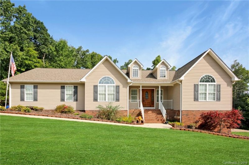 Property image 5 at 411 Timberland Drive, Marion, NC 28752