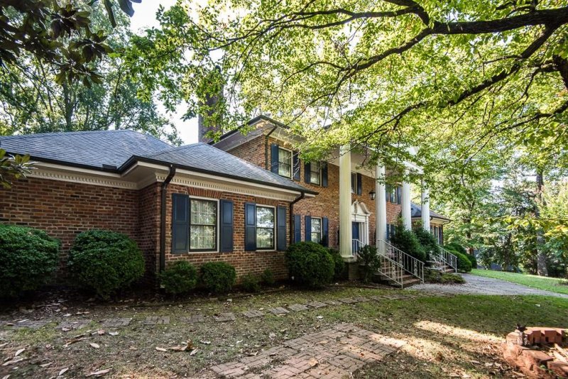 Property image 3 at 1350 10th Street Place, Hickory, NC 28601