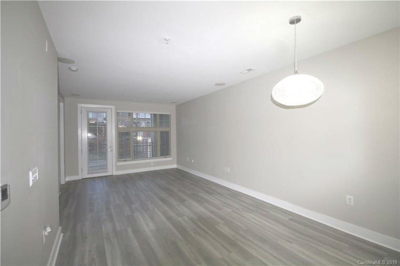 Property image 2 at 1101 W 1st Street, Charlotte, NC 28202