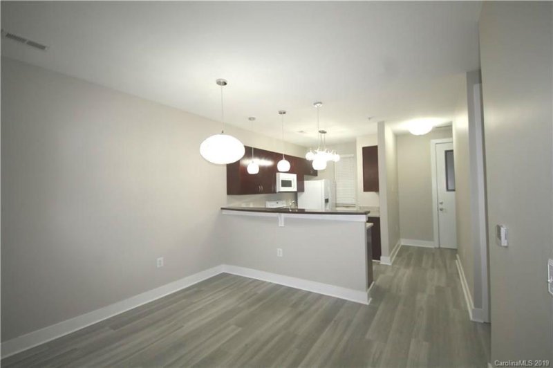 Property image 4 at 1101 W 1st Street, Charlotte, NC 28202