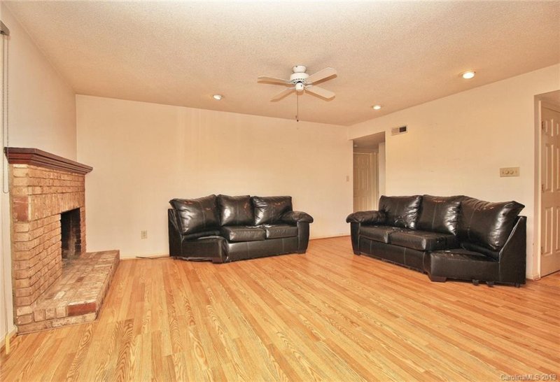 Property image 5 at 4623 Hamory Drive, Charlotte, NC 28212