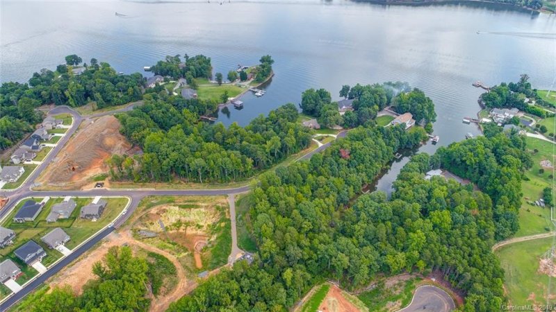 5163 Watersail Way