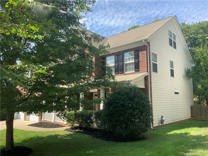 Property image 3 at 10129 Squires Way, Cornelius, NC 28031