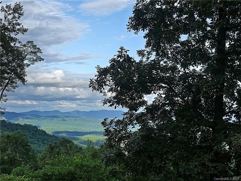 Property image 2 at 1805 Pinnacle Parkway, Union Mills, NC 28167