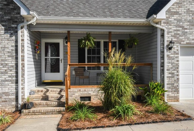 Property image 4 at 716 Pine Haven Circle, Clover, SC 29710