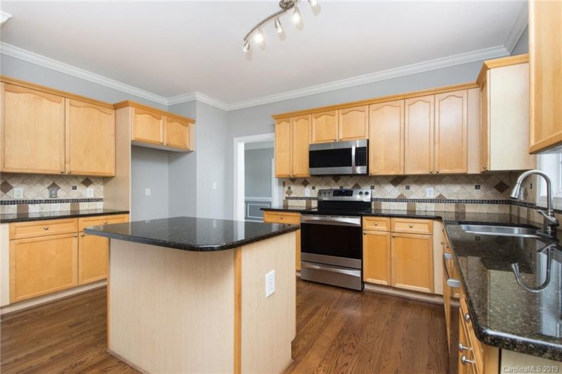 Property image 4 at 11412 Innes Court, Charlotte, NC 28277