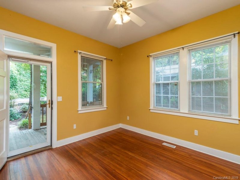 Property image 4 at 5 Parker Road, Asheville, NC 28803