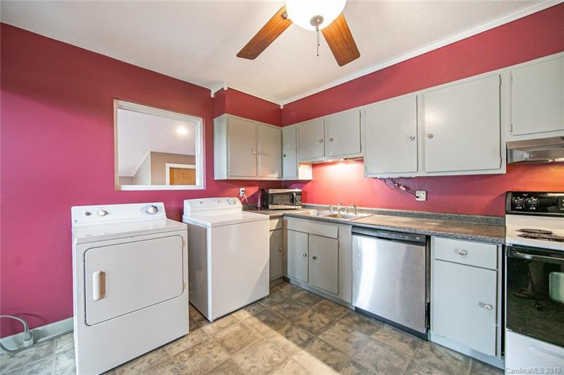 Property image 3 at 117 Summit Avenue, Brevard, NC 28712