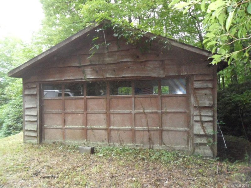 Property image 4 at 703 Pless Underwood Road, Maggie Valley, NC 28751