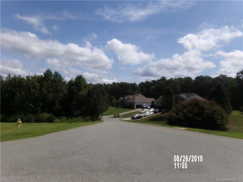 Property image 4 at 2005 Lynmore Drive, Sherrills Ford, NC 28673