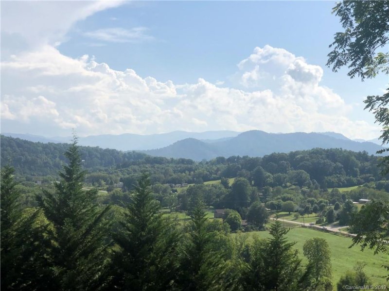 Property image 3 at 83 Sandalwood Lane, Canton, NC 28716