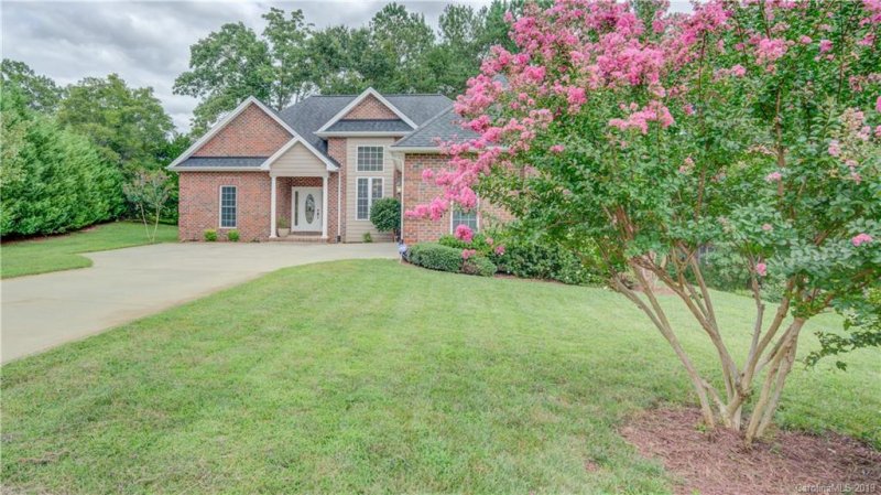 Property image 2 at 308 Firefly Path, Shelby, NC 28150