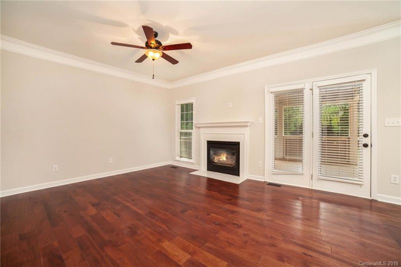 Property image 4 at 10901 Megwood Drive, Charlotte, NC 28277