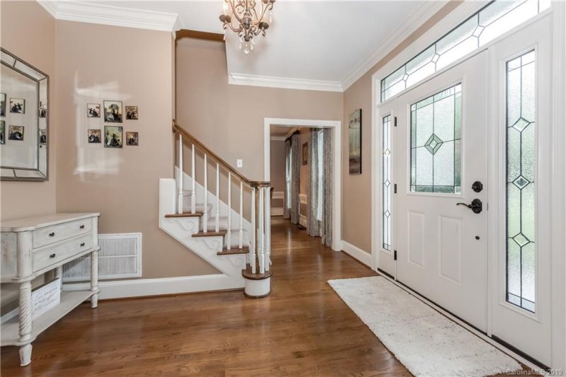 Property image 3 at 7208 St Clair Drive, Charlotte, NC 28270