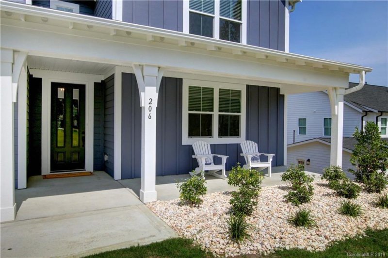 Property image 3 at 206 Country Lake Drive, Mooresville, NC 28115