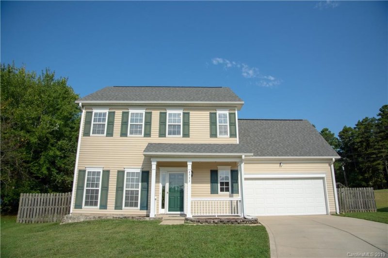 4733 Sahalee Lane