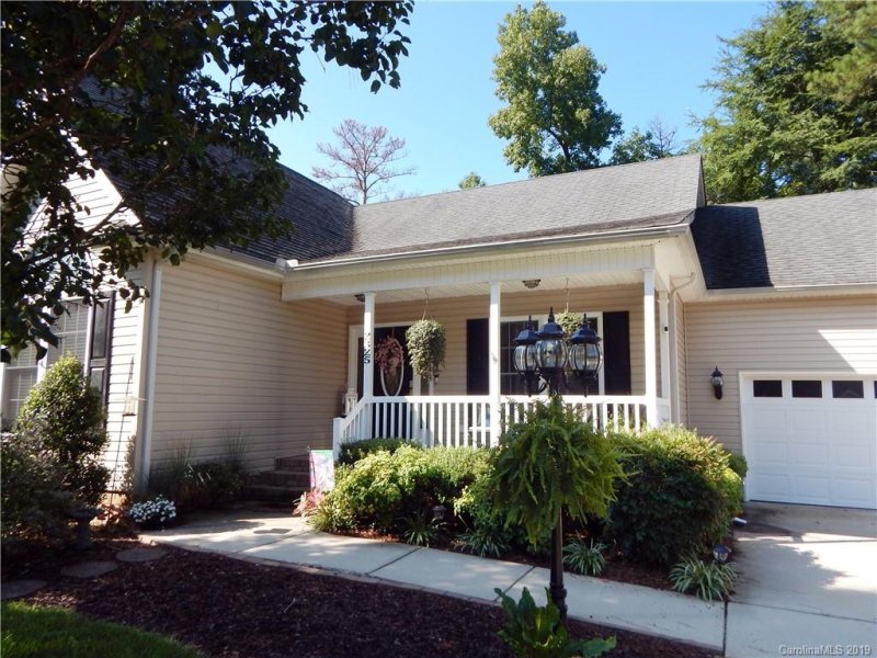 Property image 2 at 2325 Keswick Lane, Rock Hill, SC 29732