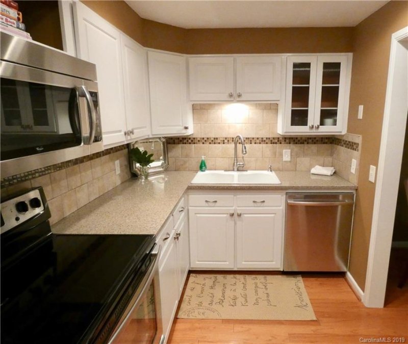 Property image 3 at 1300 Reece Road, Charlotte, NC 28209