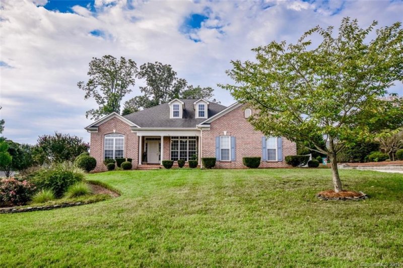 Property image 2 at 5001 Flagstone Court, Harrisburg, NC 28075