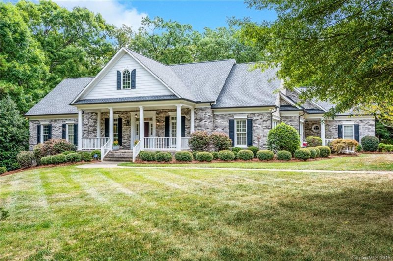 Property image 2 at 19207 Betty Stough Road, Cornelius, NC 28031