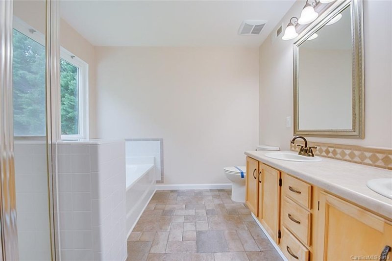 Property image 4 at 14004 Merganzer Court, Charlotte, NC 28273