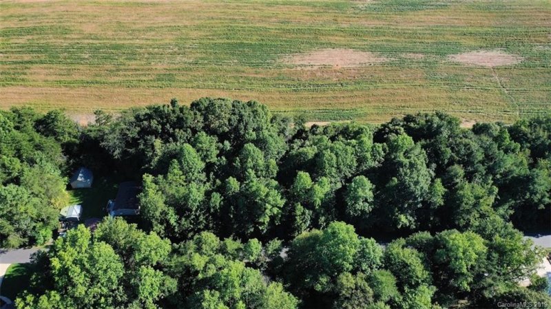 Property image 5 at 00 Lucky Creek Lane, Denver, NC 28037