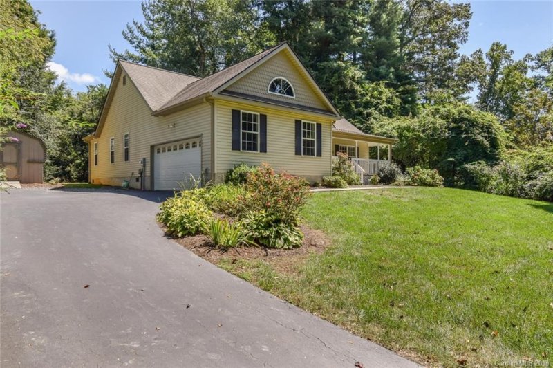 Property image 2 at 33 S Greenwood Forest Drive, Etowah, NC 28729