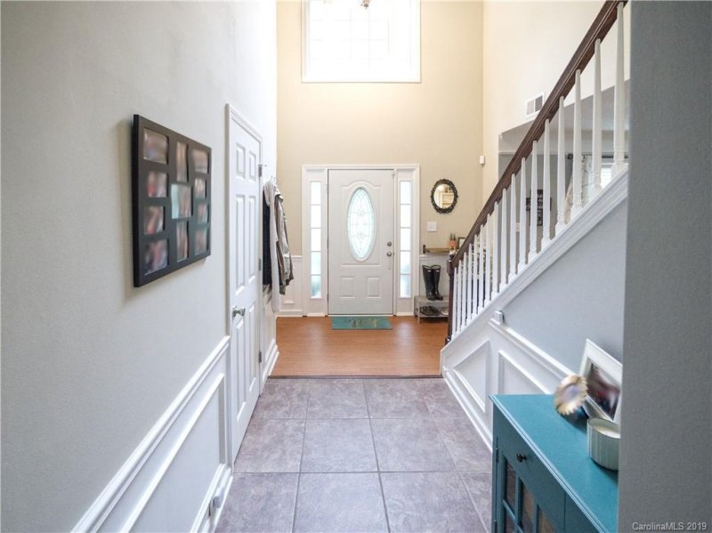 Property image 3 at 13704 Glenford Place, Charlotte, NC 28278