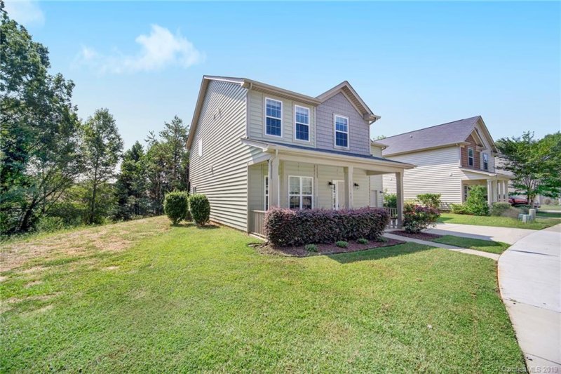 Property image 2 at 13748 Cedar Pond Circle, Huntersville, NC 28078