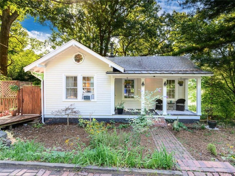 Property image 2 at 13 Parker Road, Asheville, NC 28803