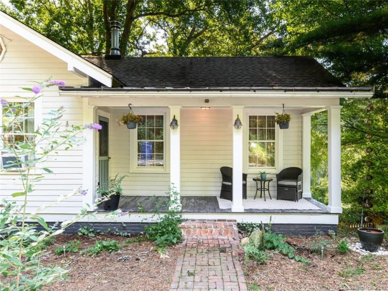 Property image 3 at 13 Parker Road, Asheville, NC 28803