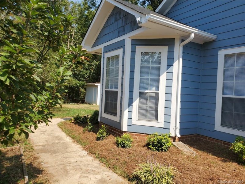 Property image 2 at 9330 Marshbrooke Road, Matthews, NC 28105