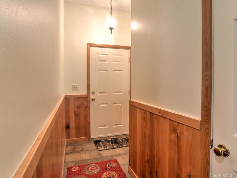 Property image 3 at 418 Windswept Drive, Asheville, NC 28801