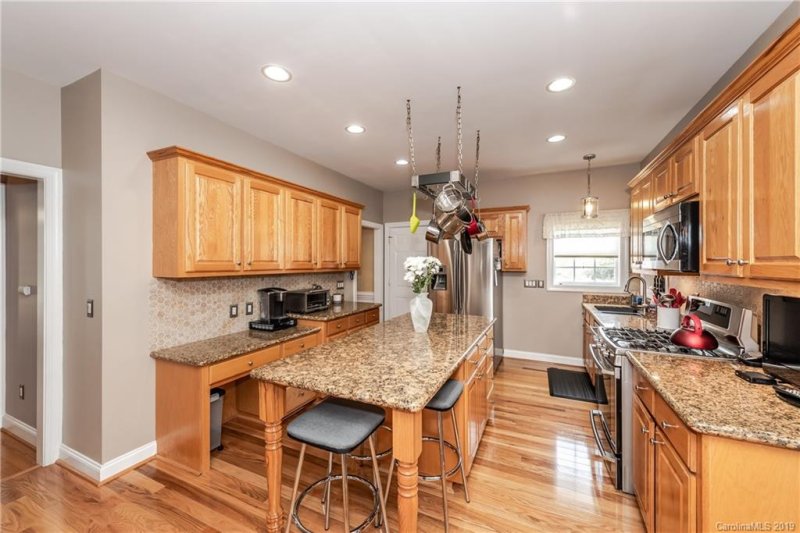 Property image 5 at 234 Falcon Ridge, Matthews, NC 28104