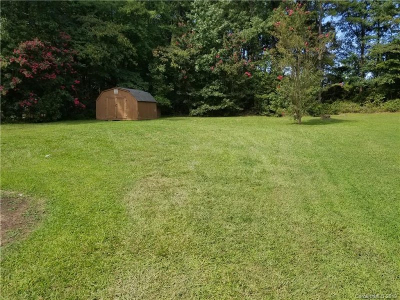 Property image 3 at 8111 Gera Emma Drive, Charlotte, NC 28215