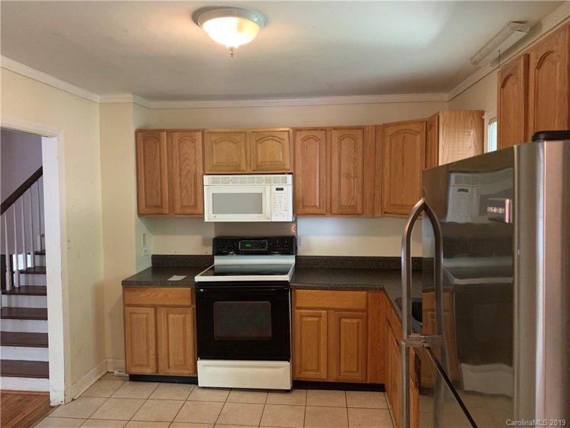 Property image 2 at 5913 Mcnair Road, Charlotte, NC 28212