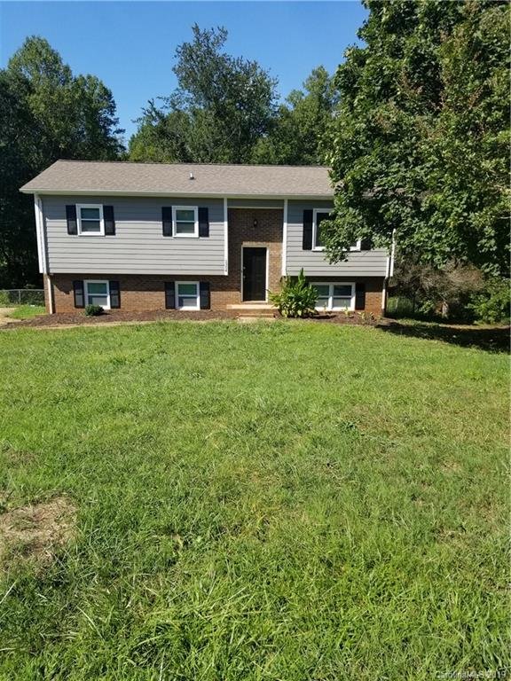 Property image 2 at 1354 Prince Street, Hickory, NC 28602