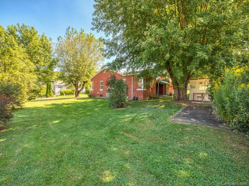 Property image 5 at 4 Johnson Drive, Canton, NC 28716