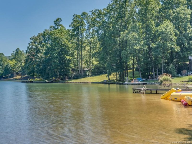 Property image 5 at 897 Haven Drive, Saluda, NC 28773