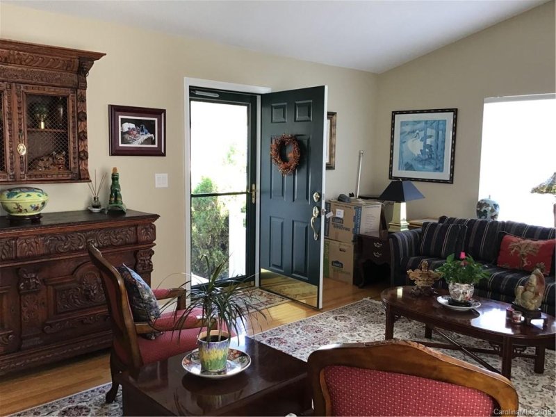 Property image 2 at 12 S Woodridge View Court, Hendersonville, NC 28791